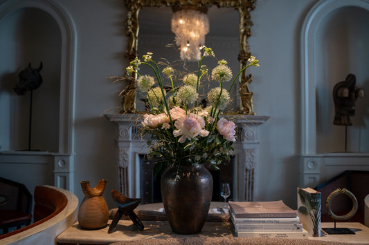 Transform Your Dining Table with the Art of Flower Arrangement