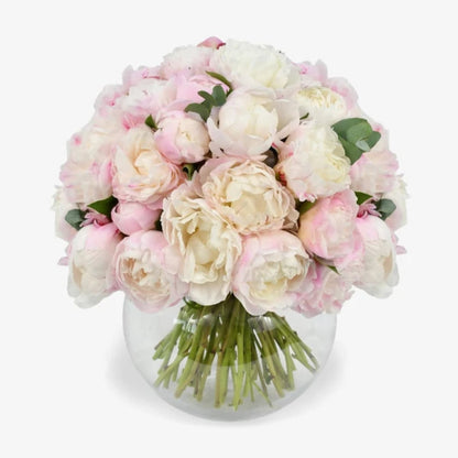 Perfect peony luxury flower bouquet by Moyses Stevens UAE featuring ultra rare white and pink peonies. 